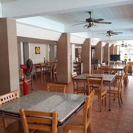 Charming Inn Hotel Pattaya Exterior photo