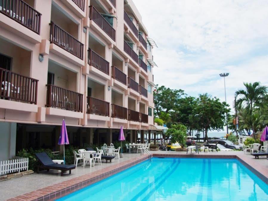 Charming Inn Hotel Pattaya Exterior photo